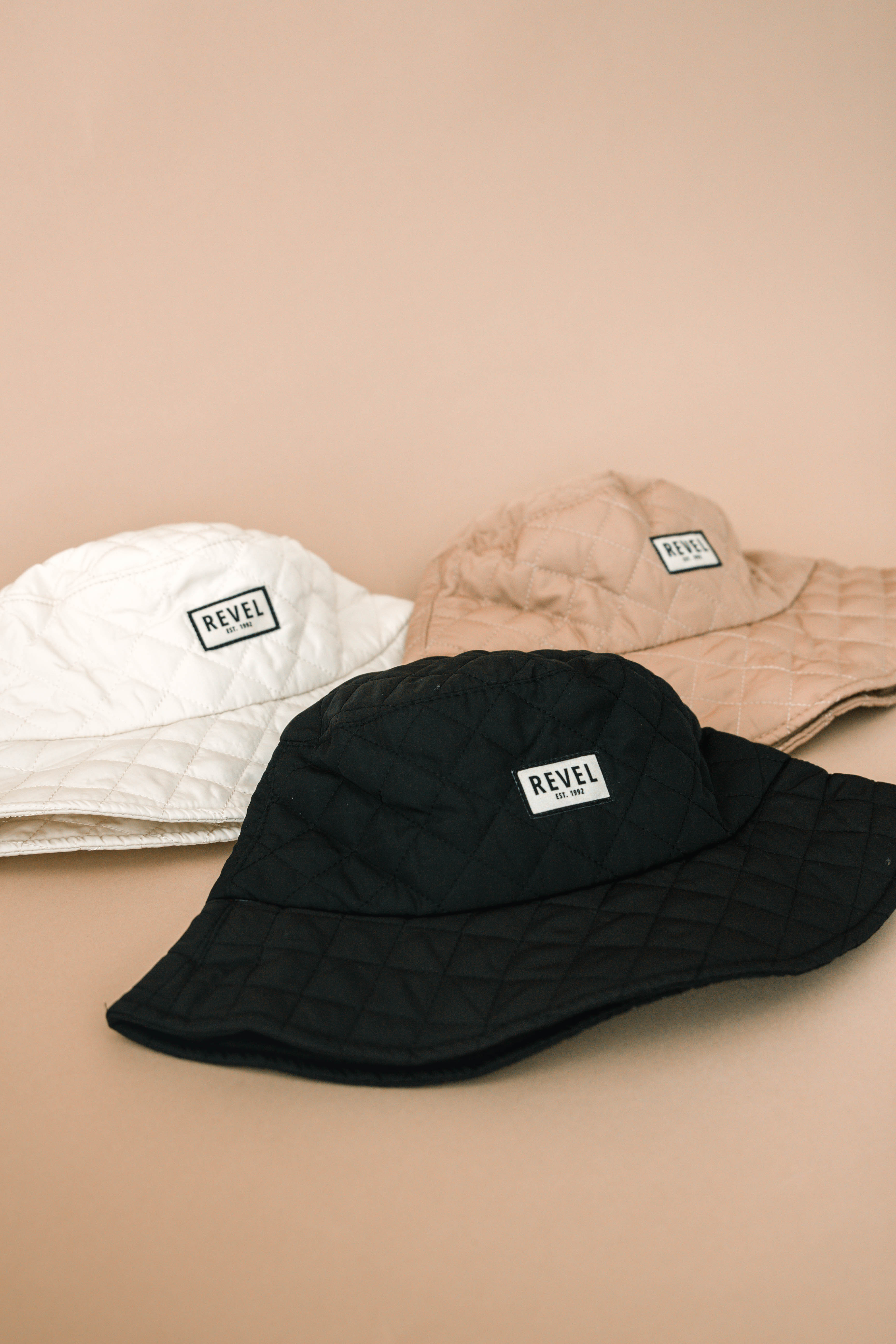 Quilted bucket hat shop