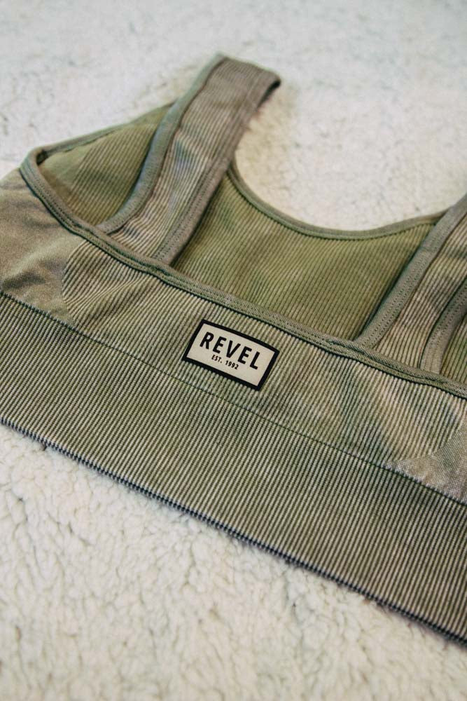 Ribbed Bandeu Bra