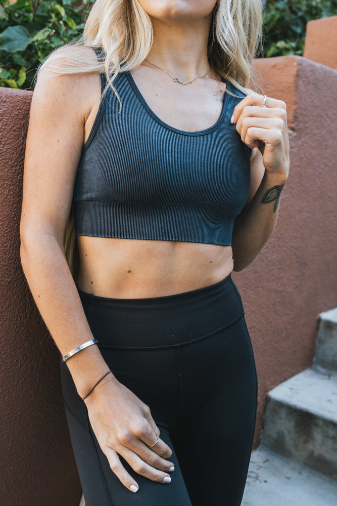Ribbed Bandeu Bra